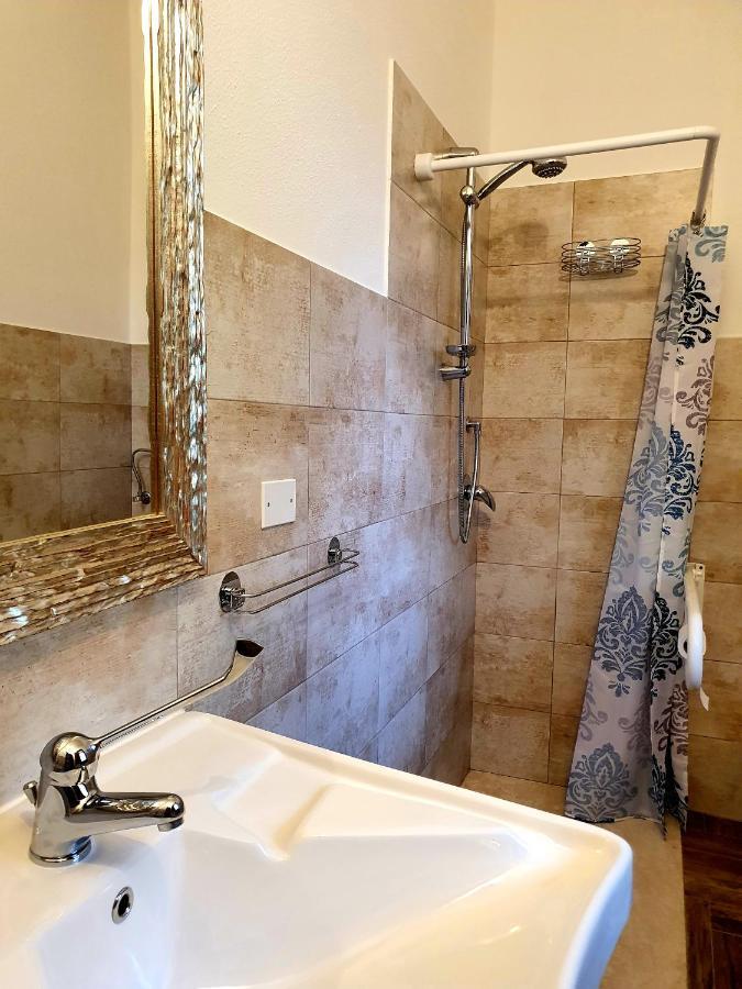 Palmas Anna'S Rooms Is Procilis Palmas Arborea Chambre photo