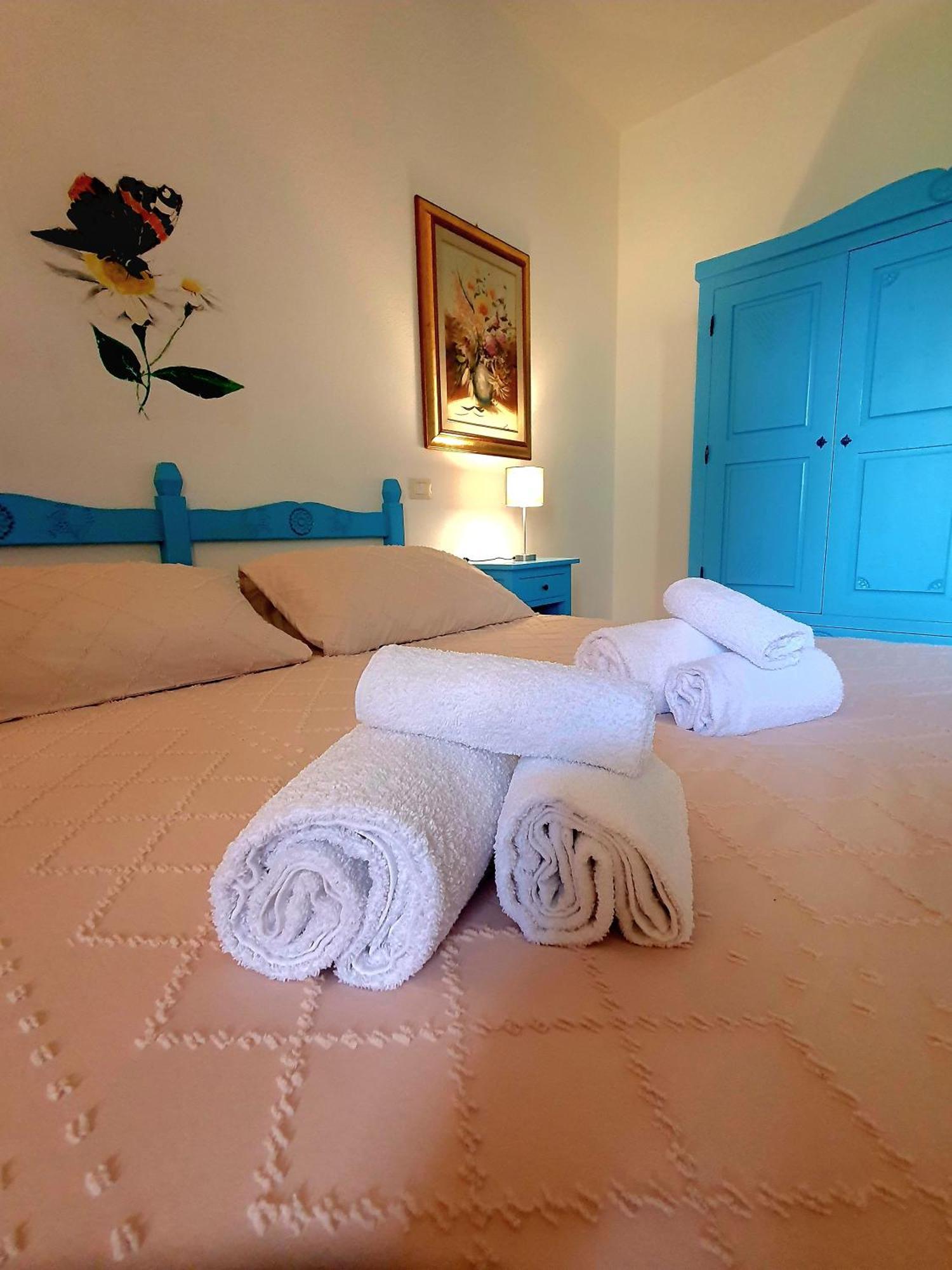 Palmas Anna'S Rooms Is Procilis Palmas Arborea Chambre photo